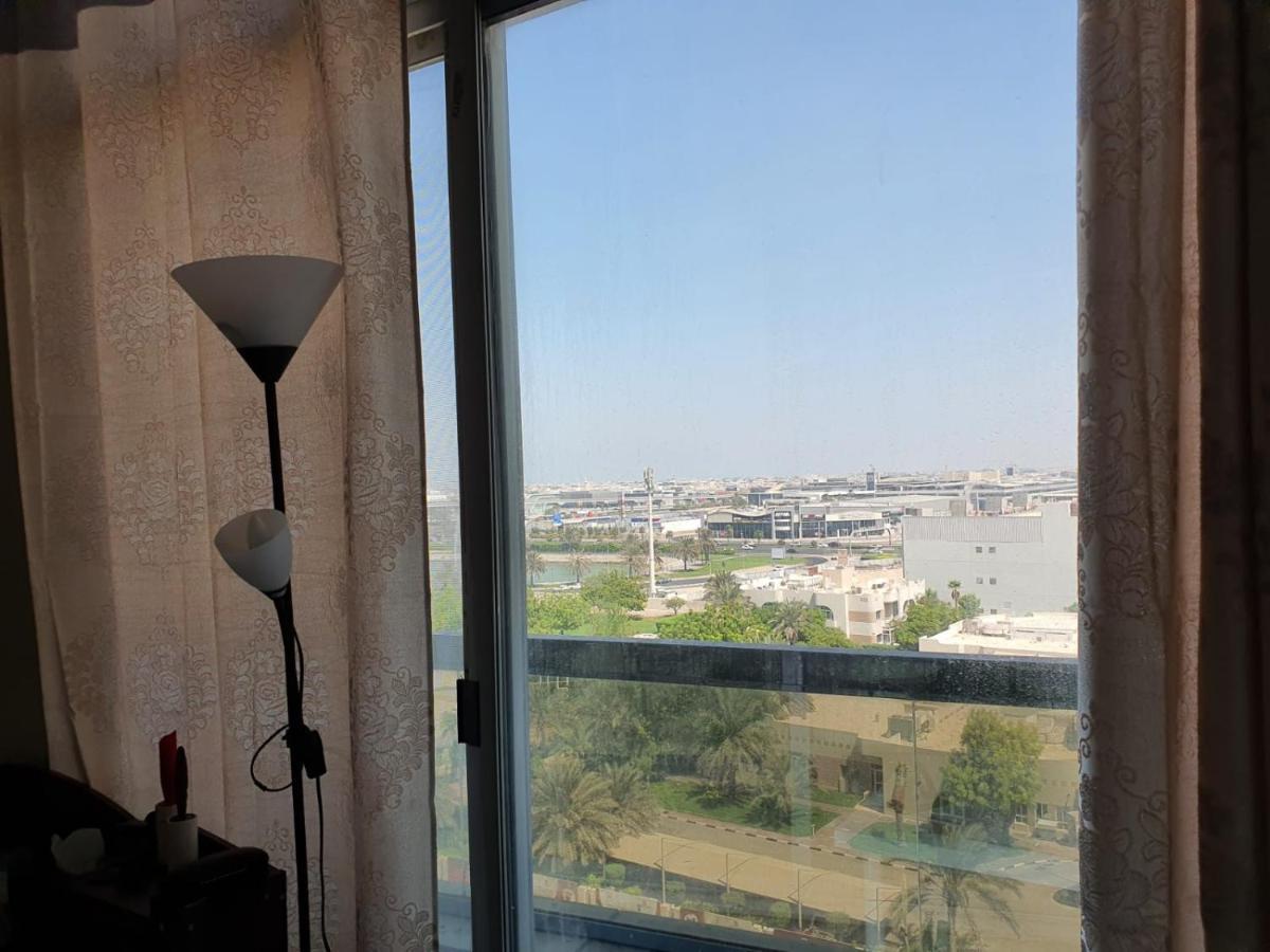 One Masterbedroom In 2 Bedroom Apt,Al Darwesh,Al Barsha 1 Dubai Exterior foto